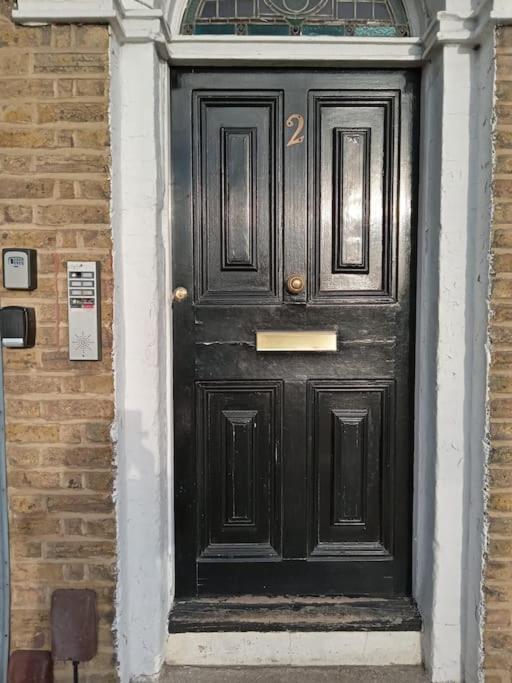Little Dorrit Studio Flat 5 Rochester Me1 1Xz Strood Eksteriør billede