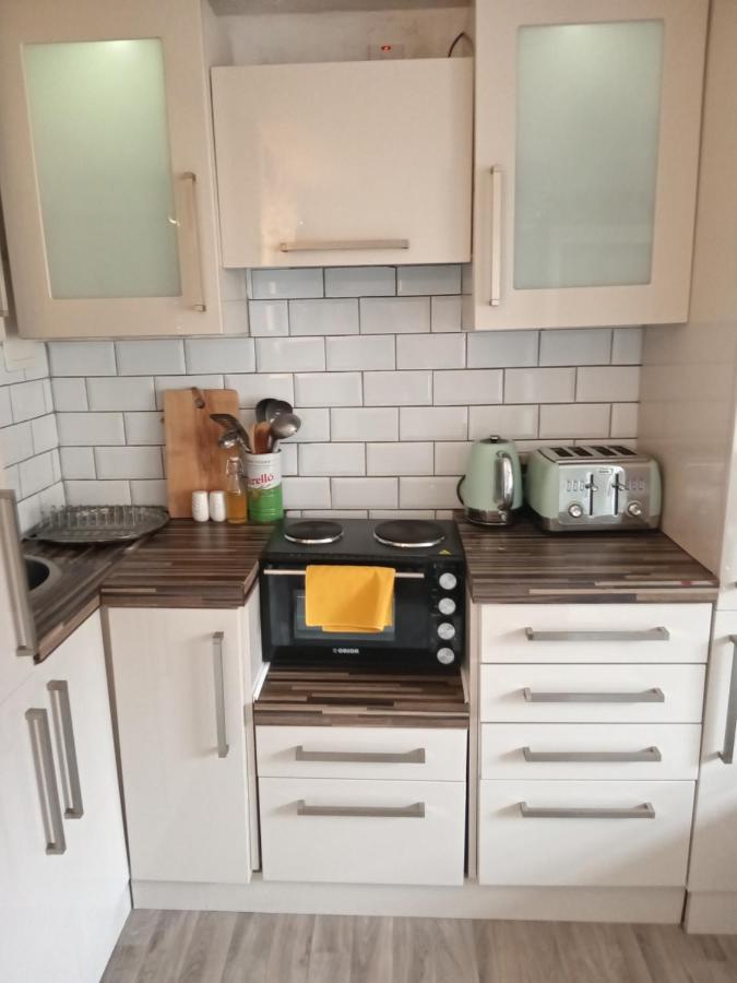 Little Dorrit Studio Flat 5 Rochester Me1 1Xz Strood Eksteriør billede